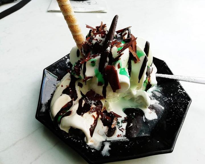 Eiscafe Siebenhuner