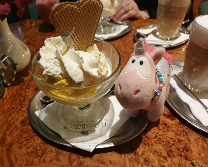 Cafe Greco