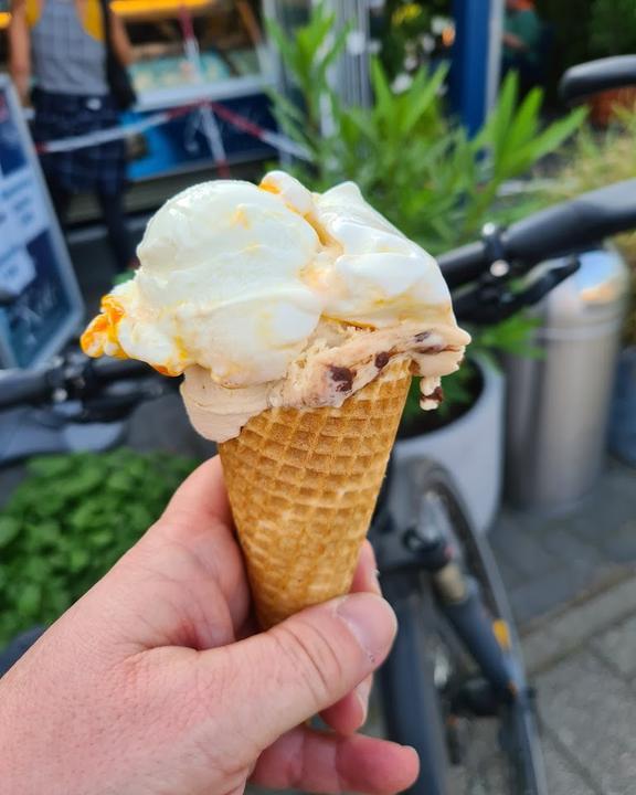 Blaue Kiste Die Eiswerker