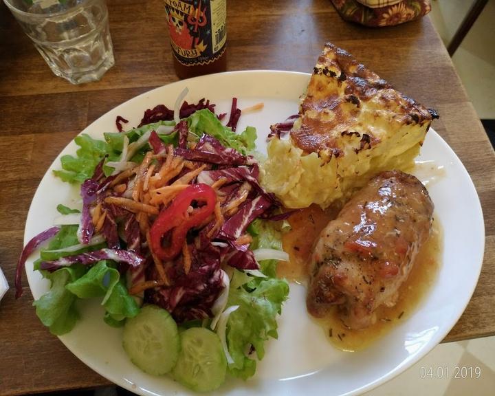 The Village Feinkost Cafe