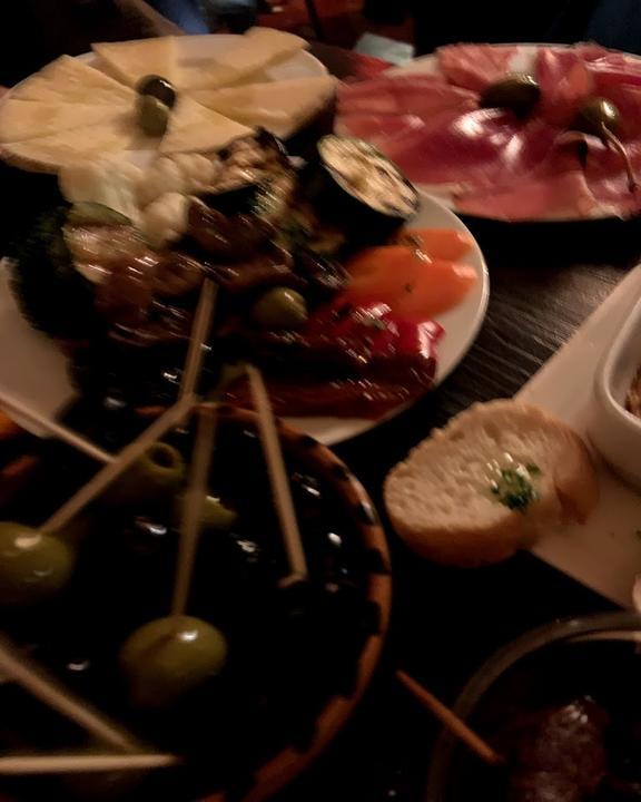 Rodolfo's Tapas