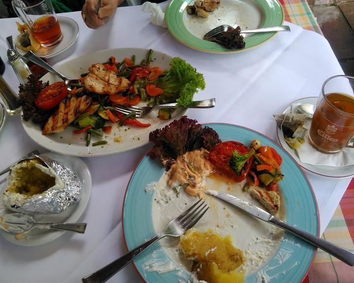 La Bodega Steakhaus & Cafe