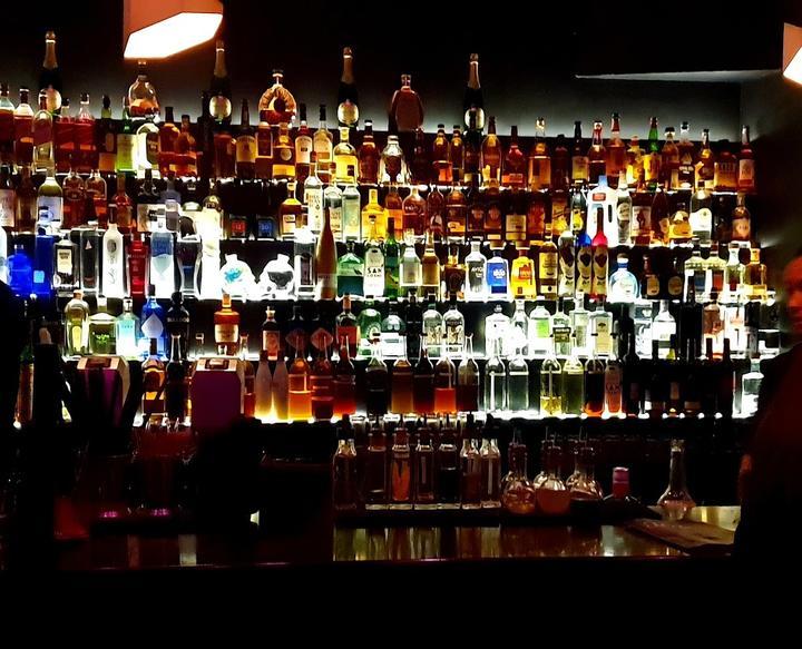 Sharlie Cheen Bar
