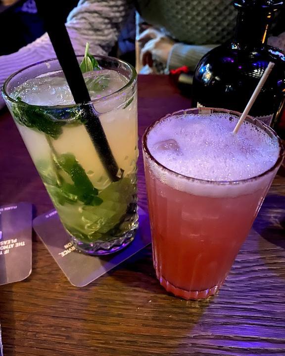 Sharlie Cheen Bar
