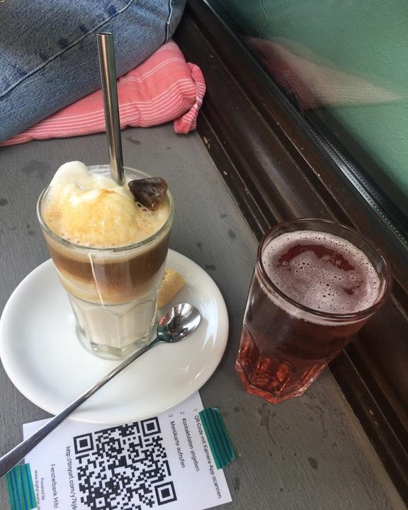 Cafe Hibiskus