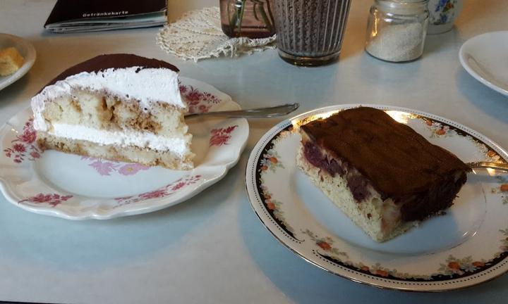 Cafe Hibiskus