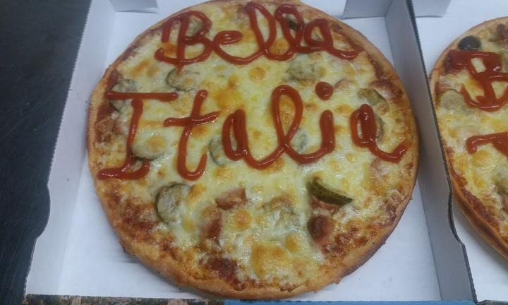 Pizzeria  Bella  Italia