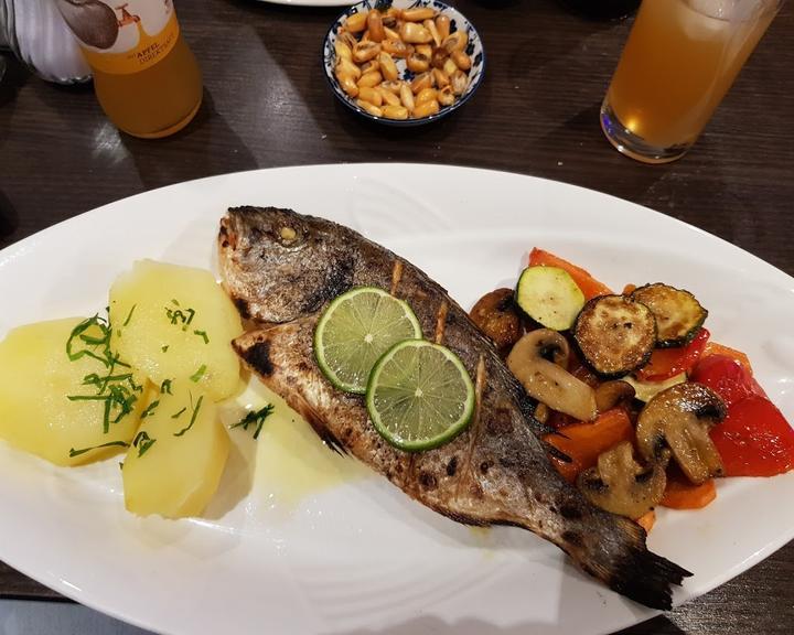 Restaurant La Rosa Mi Barrio