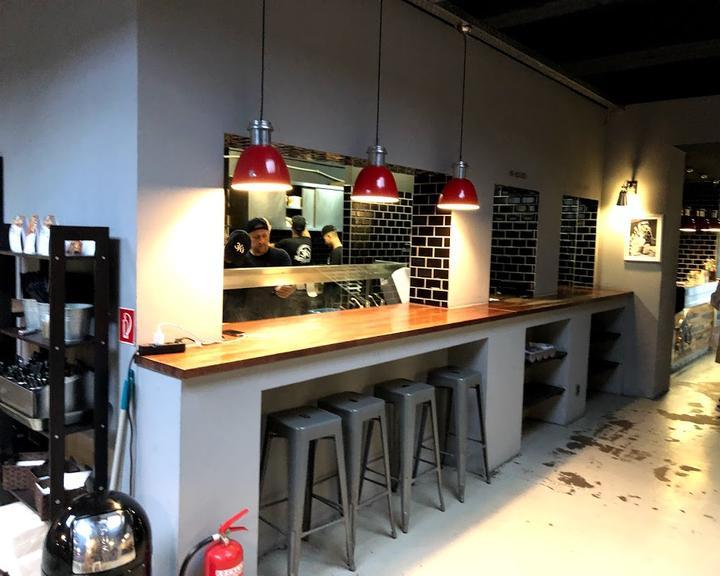 3H's Burger & Chicken