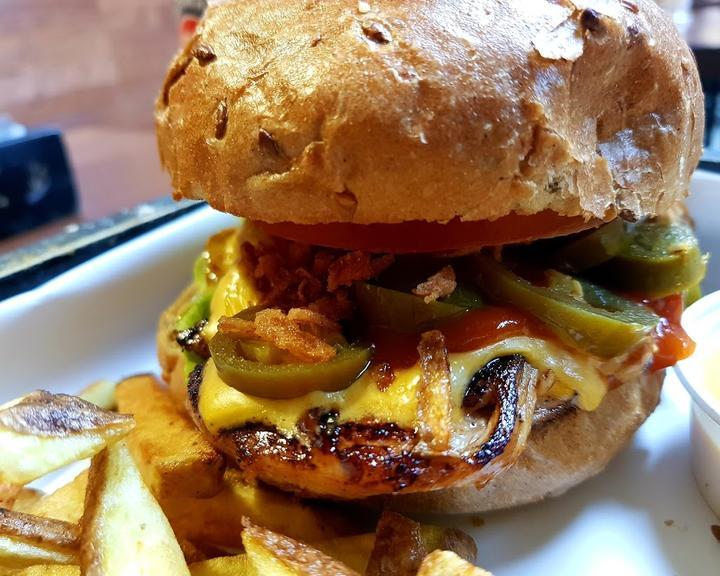 3H's Burger & Chicken