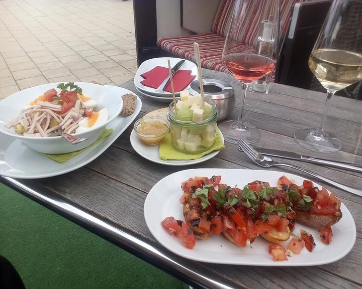 Sante Weinlounge
