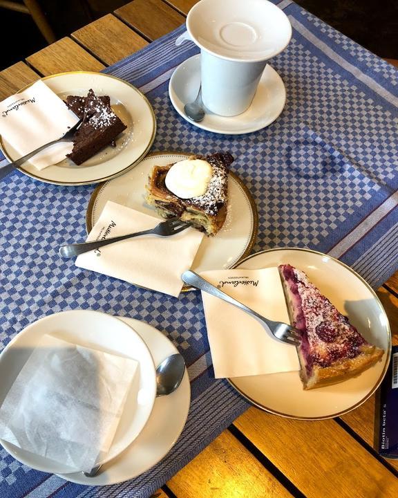 MUTTERLAND Eppendorf