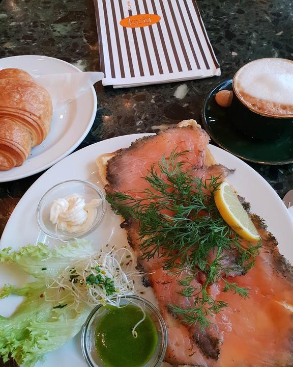 Cafe Karin
