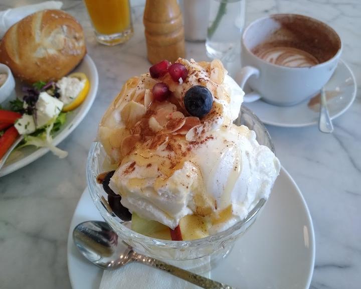 Cafe Crumble