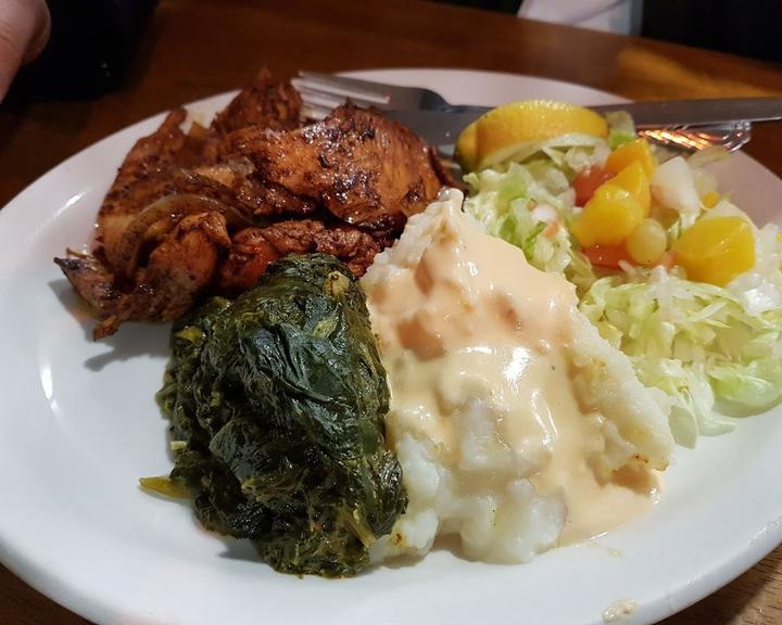 Brothers Cafe & Bäckerei