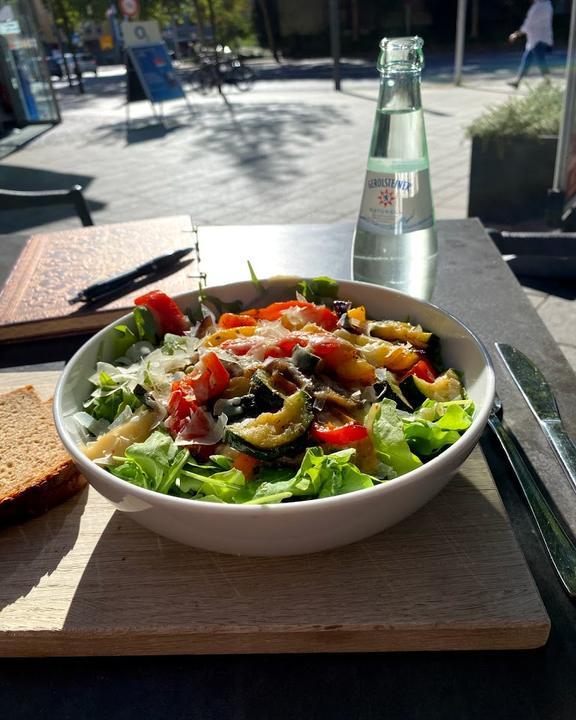 Neun Zehn Neun - Bakery Hoefer
