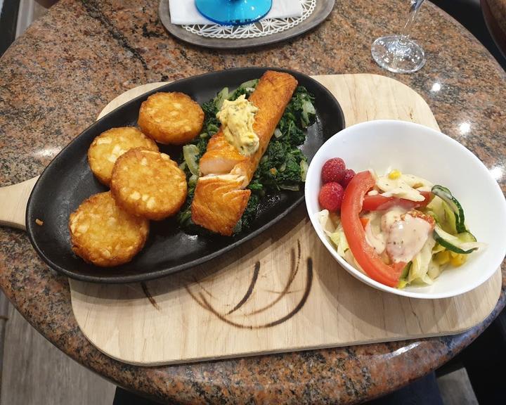 Cafe Lucke, Konditorei