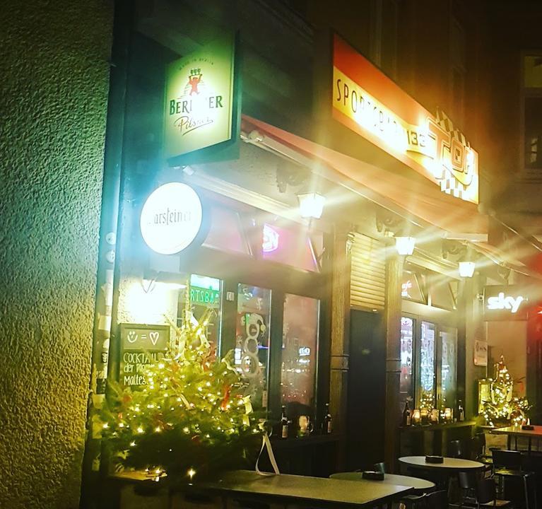 Sportsbar Tor 133