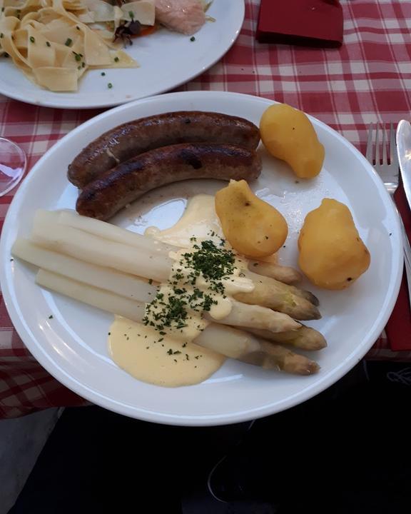 Weinstube Acham-Magin