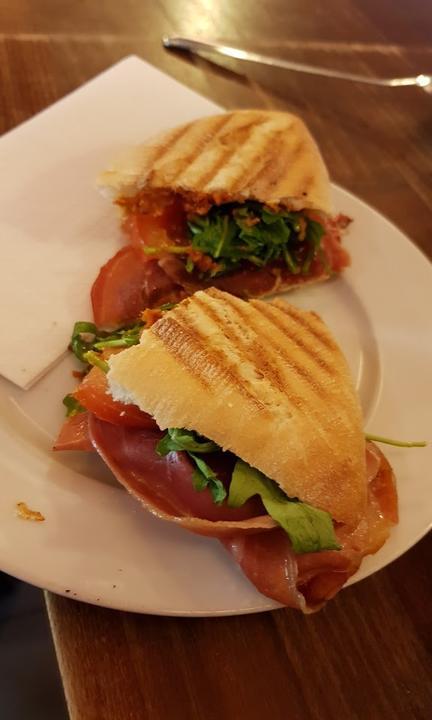 Cafe-Bar-Koeln