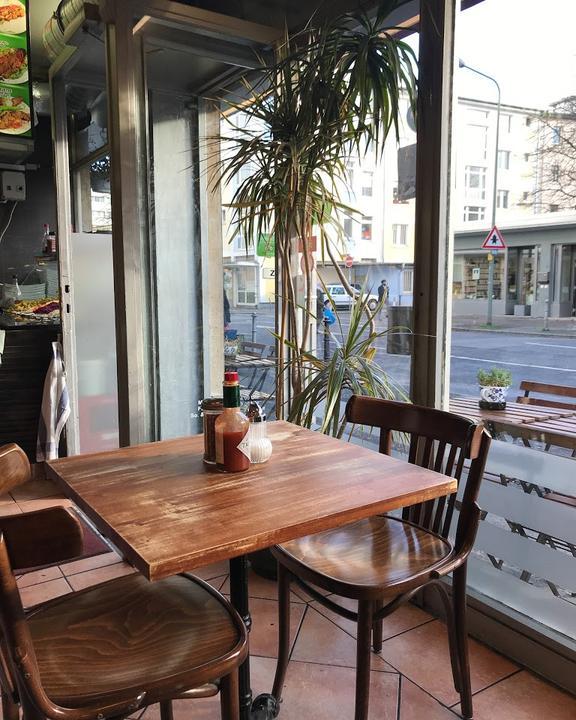 Tonbul Grill Kebab Haus
