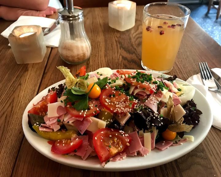 Cafe Lido