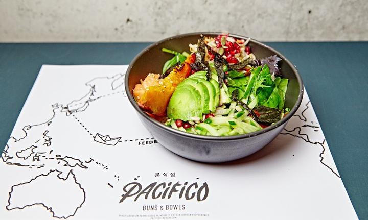 Pacifico Buns & Bowls