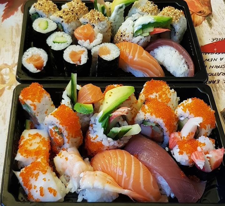 Mitoshi Running Sushi