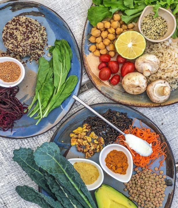 SUPERFOODS & ORGANIC LIQUIDS