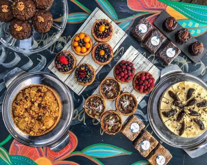 SUPERFOODS & ORGANIC LIQUIDS