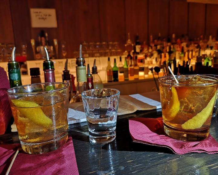 victoria bar