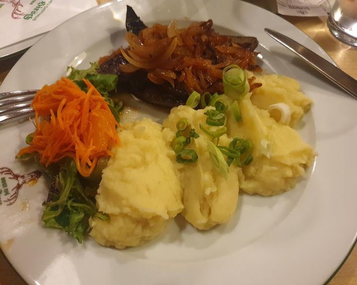 Roter Hirsch