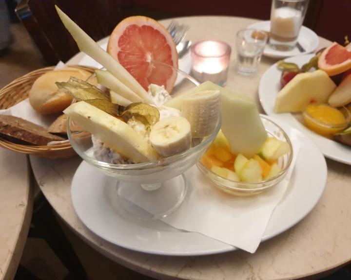 Café Anna Blume