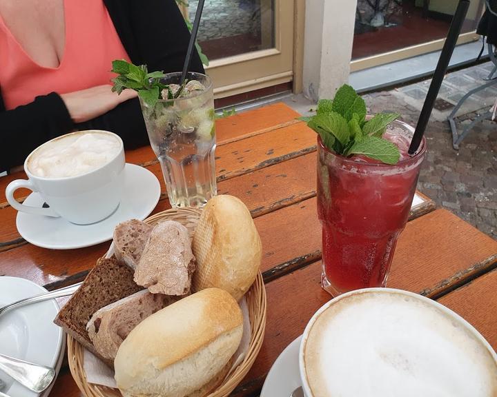 Café Anna Blume