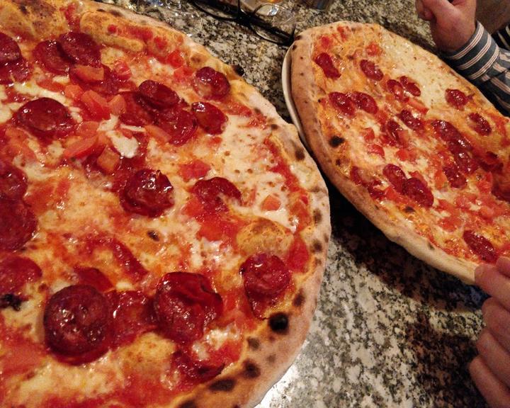 L'Angolo della Pizza
