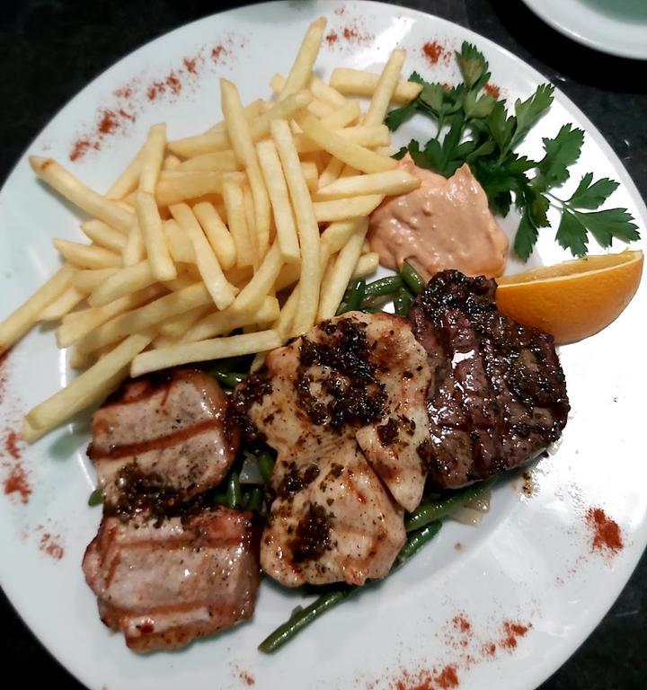 Rosario Steakhaus & Pizzeria