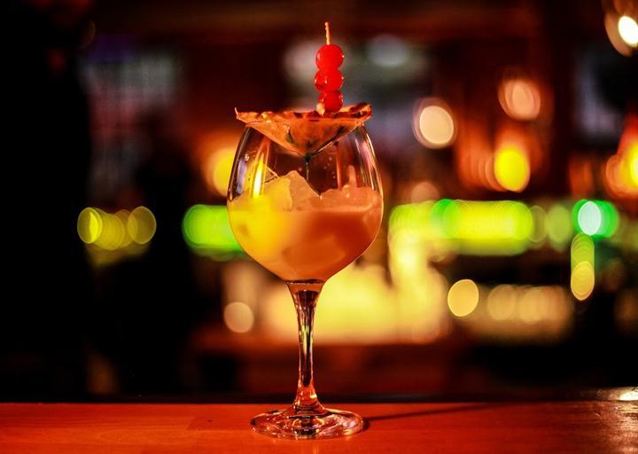 Cocktailbar Zeitlos