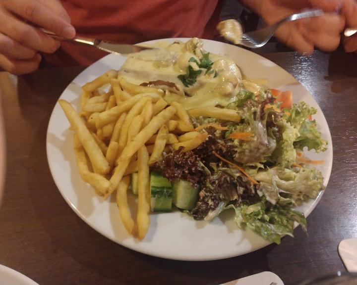 Cafe Bleibtreu