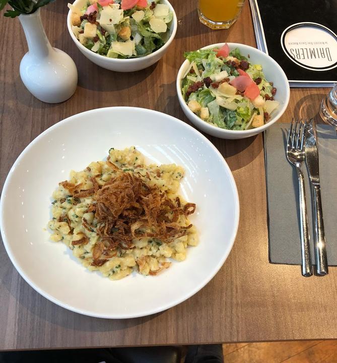 Bar Restaurant DAIMLERS