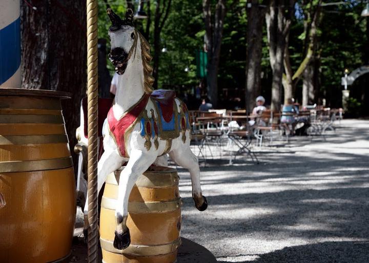 Gutshof Menterschwaige