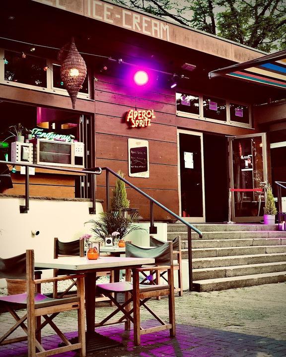 Cafe Schoene Aussichten