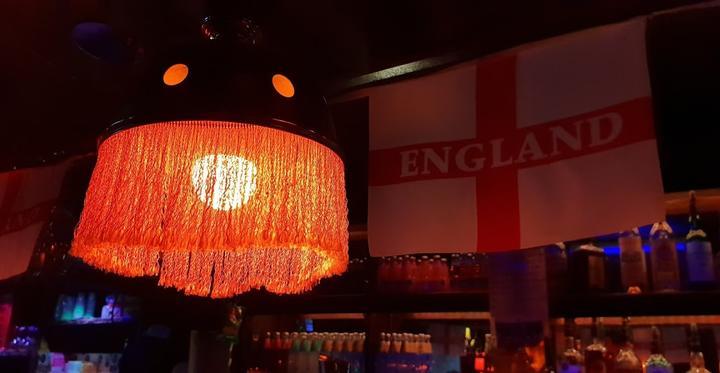 London Pub