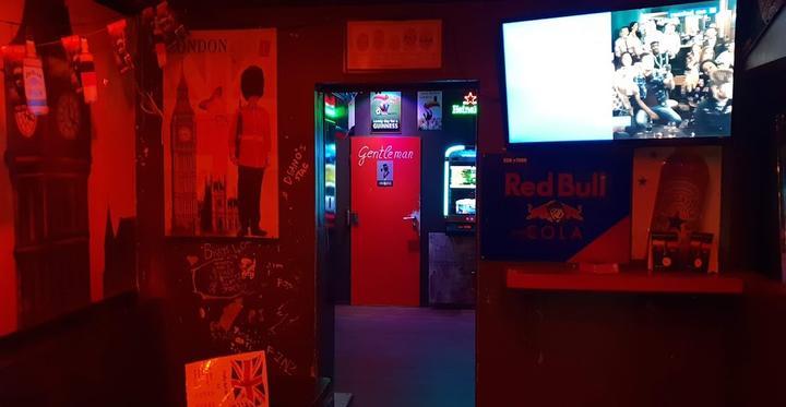 London Pub