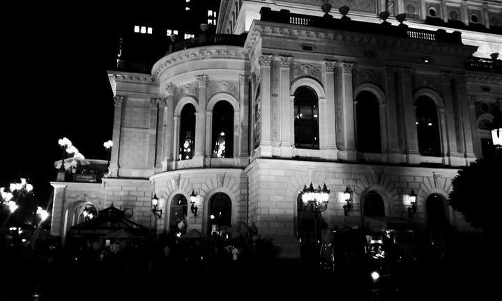 Restaurant O/C Operncafe