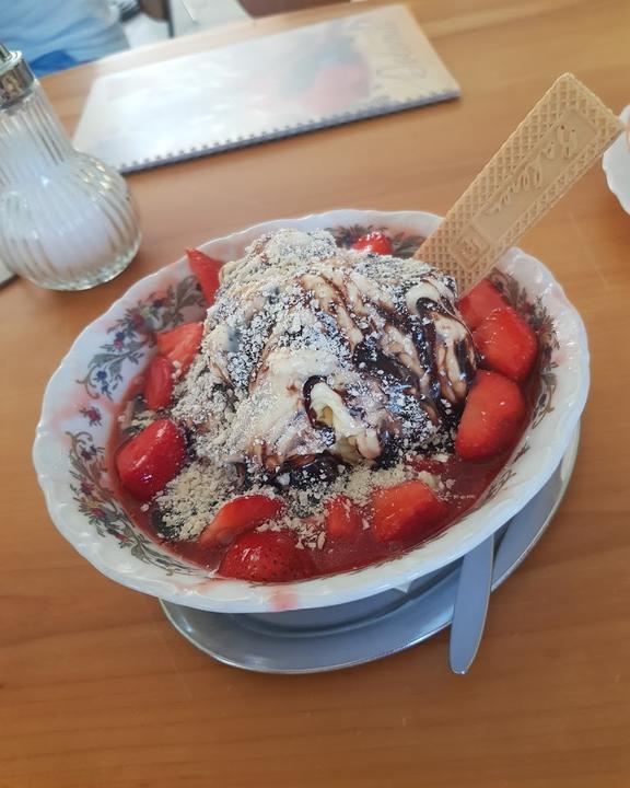 Dolomiti Eiscafe