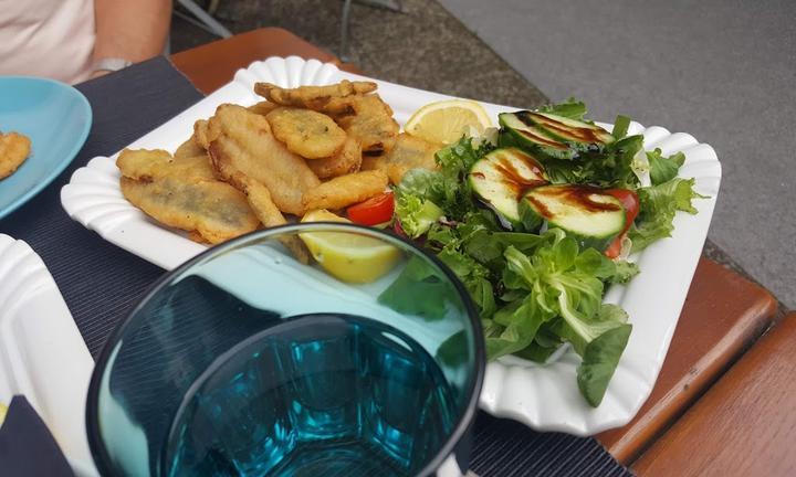LimaLima Café–Bistro Restaurant