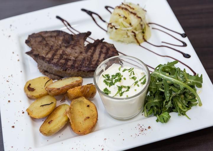 ABS Restaurant, Bar & Club