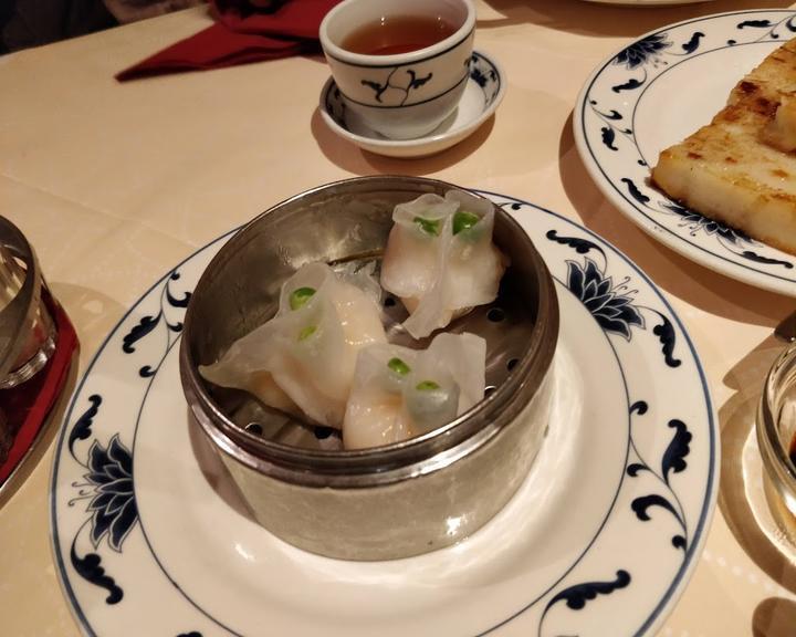 Kam Yi