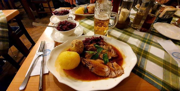Zum Brunnstein