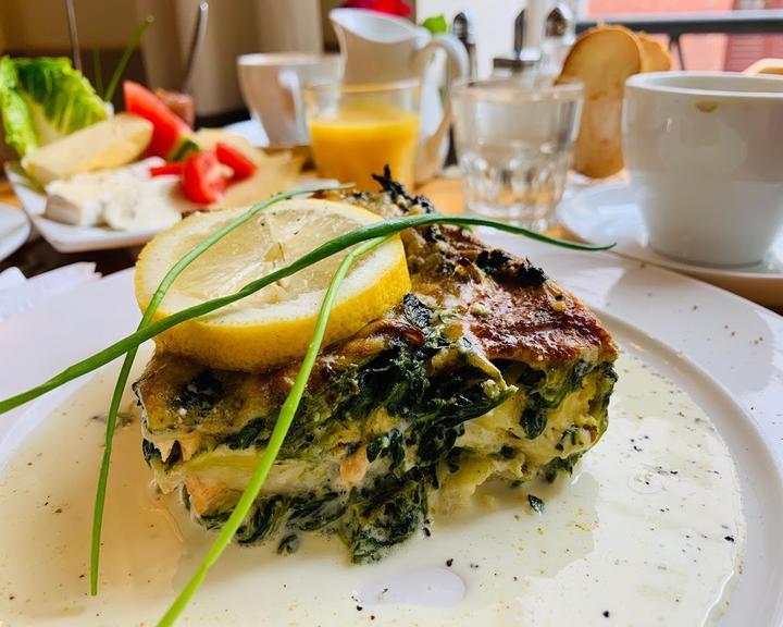 Cafe Canale